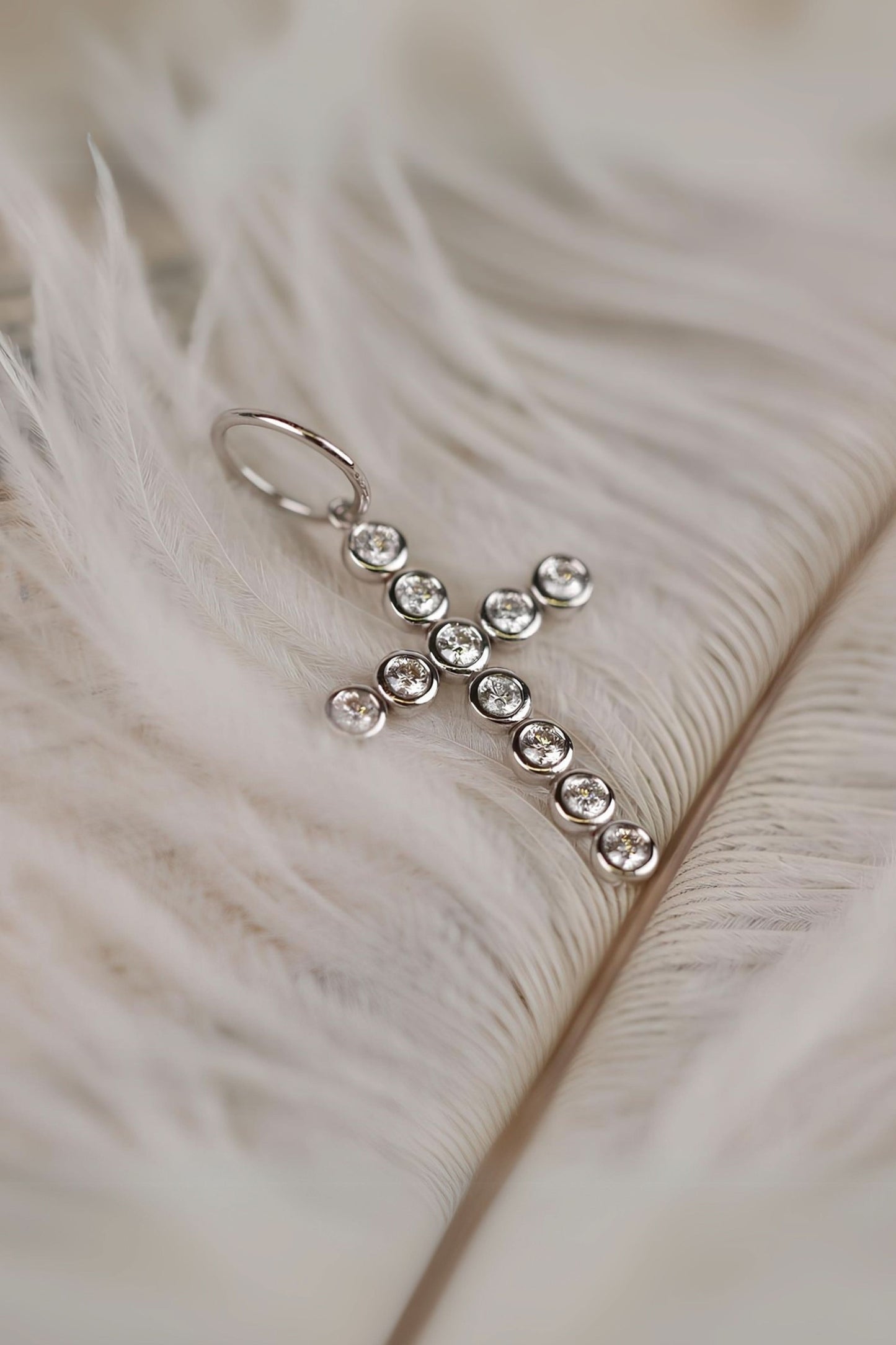 14k Solid Gold Diamond Cross Pendant Necklace