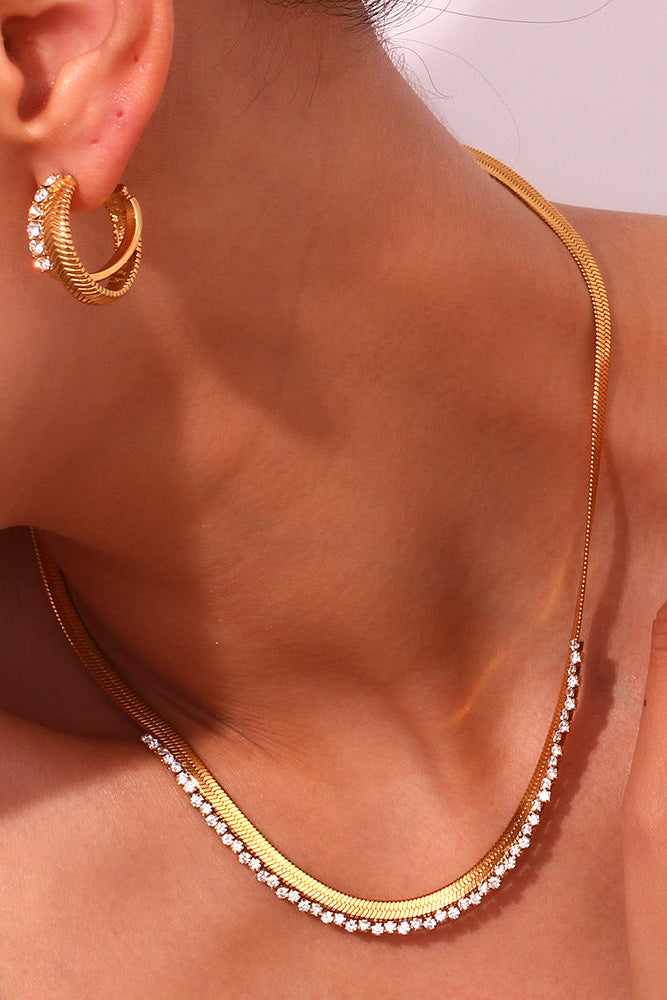 Inlaid Fishbone Pattern Spliced Necklace