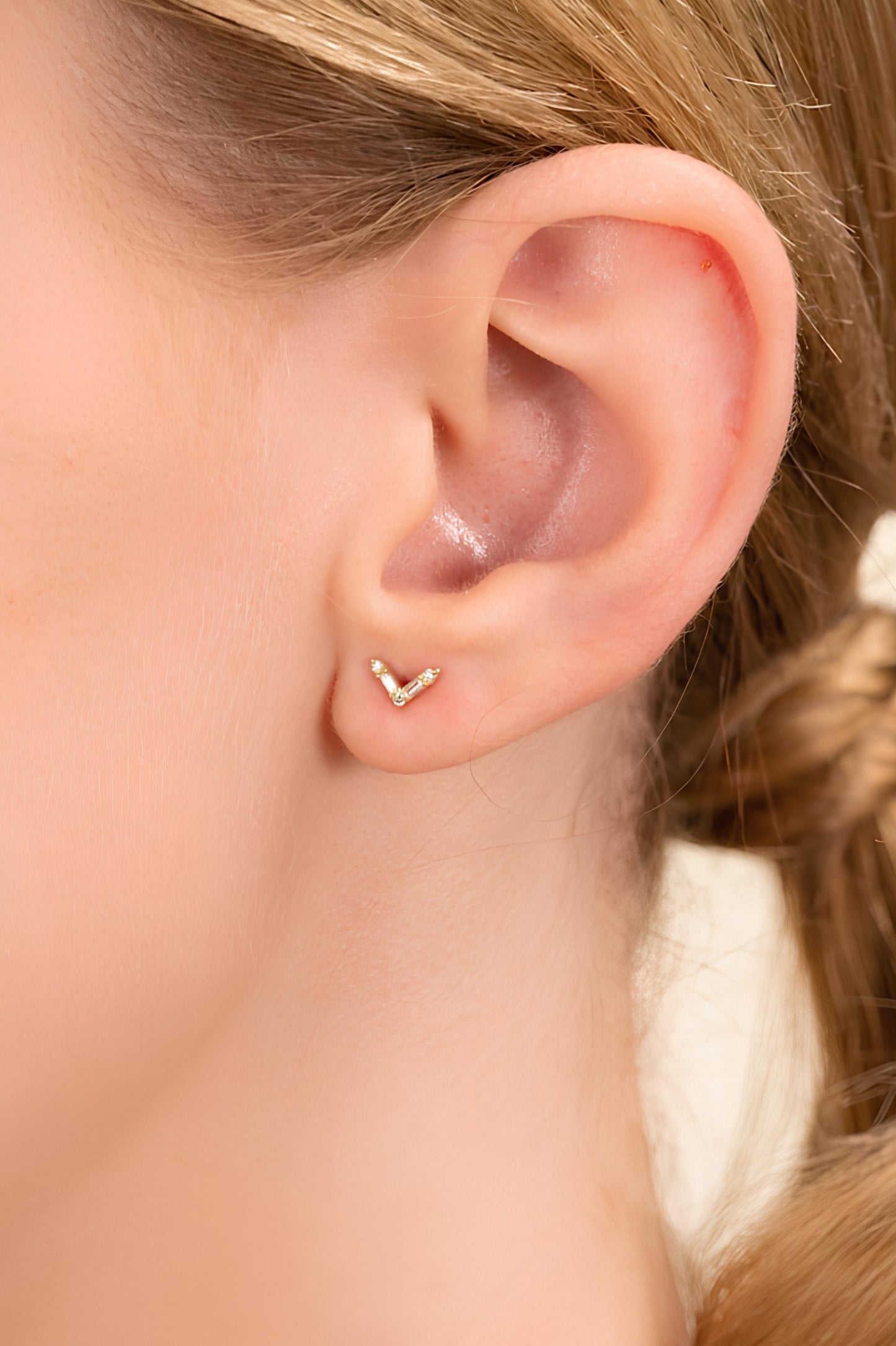 14k Diamond V Studs Chevron Earrings