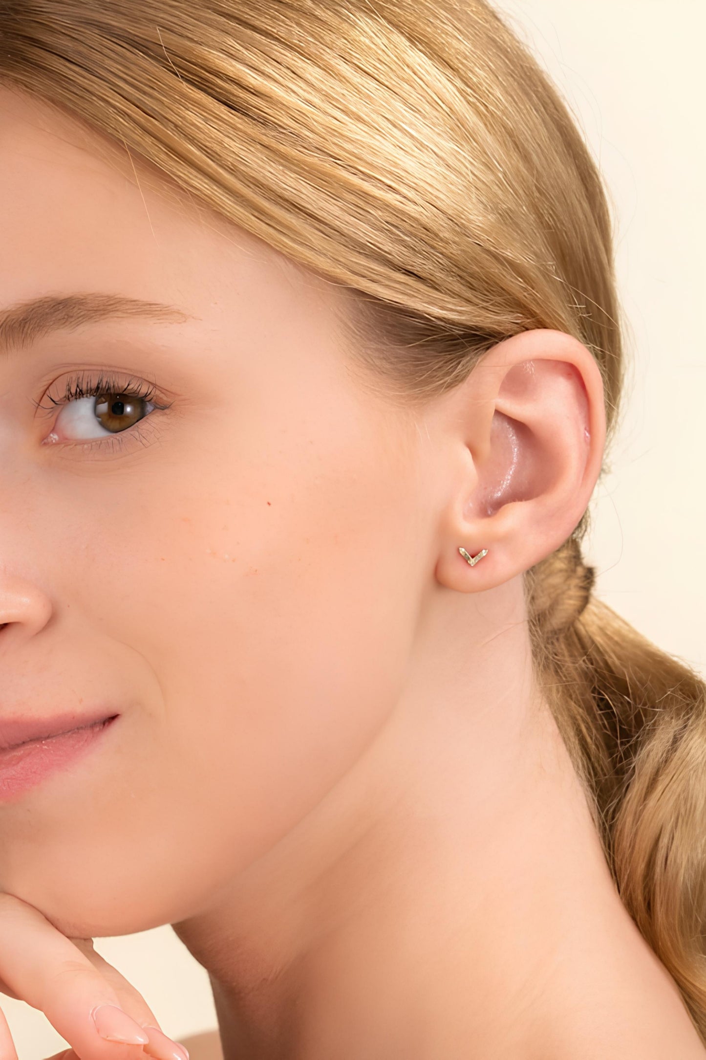 14k Diamond V Studs Chevron Earrings