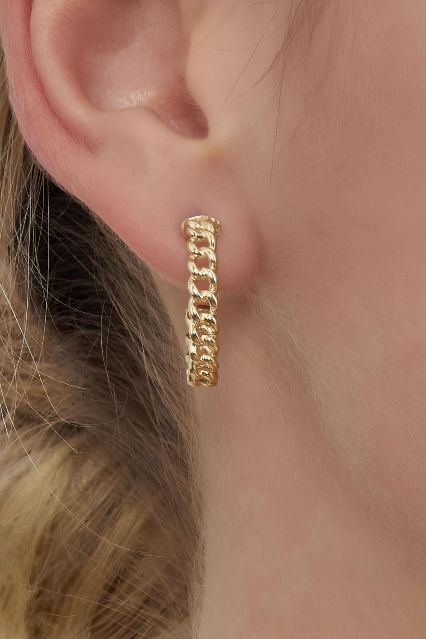 14k Gold Cuban Chain Oval Hoop Earrings