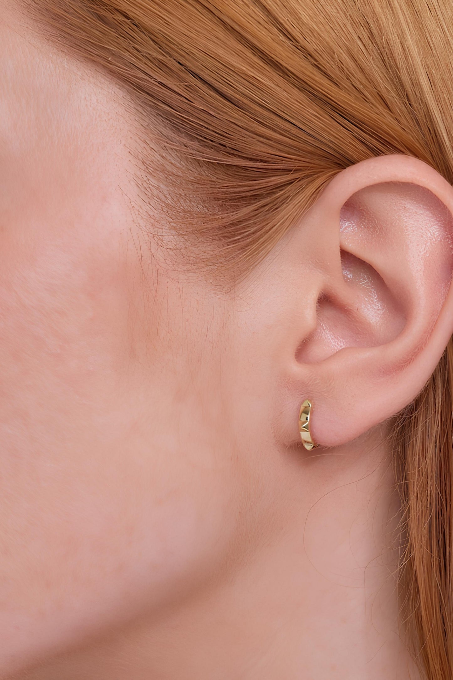 14k Gold Spike Earring