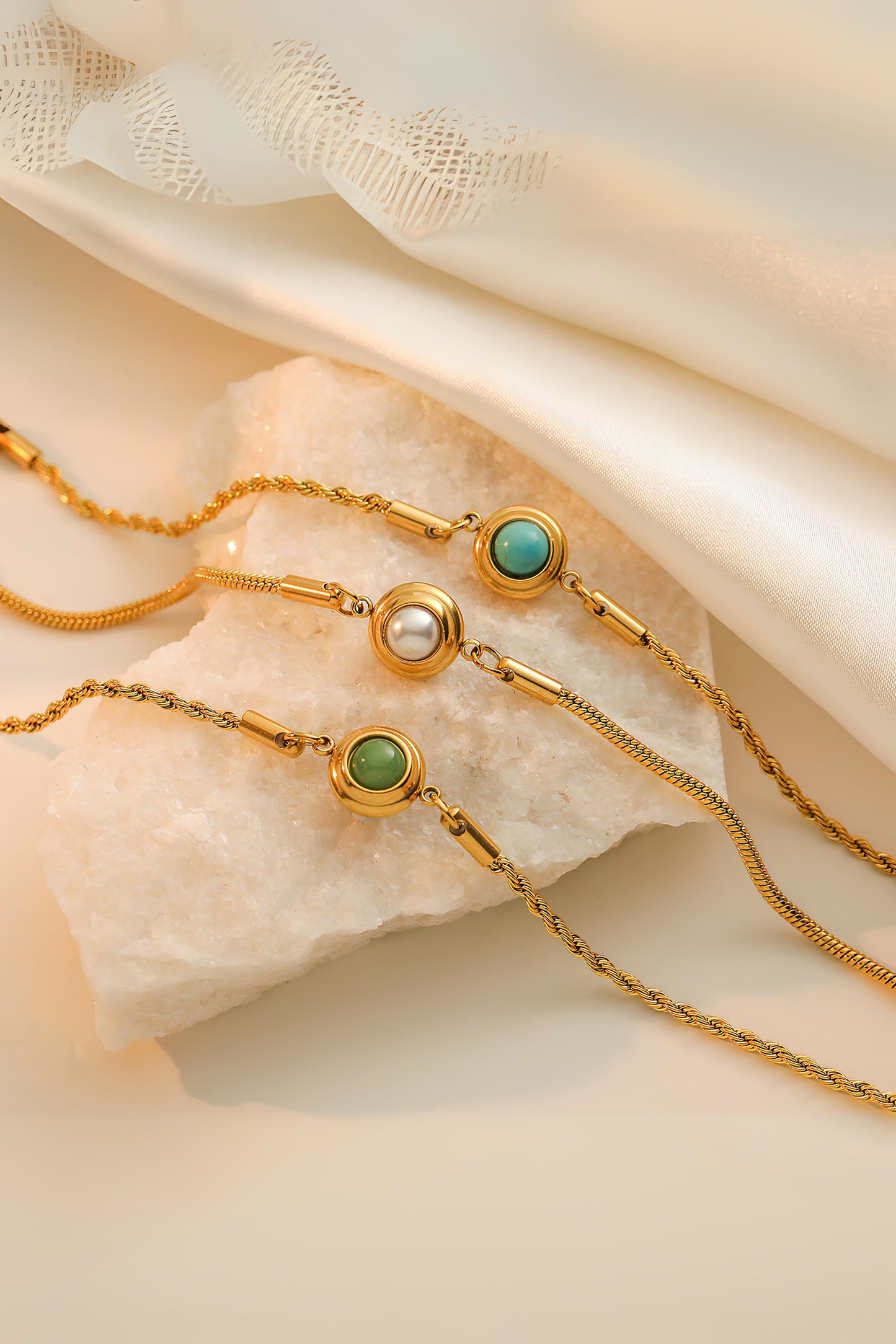 Border turquoise bracelet