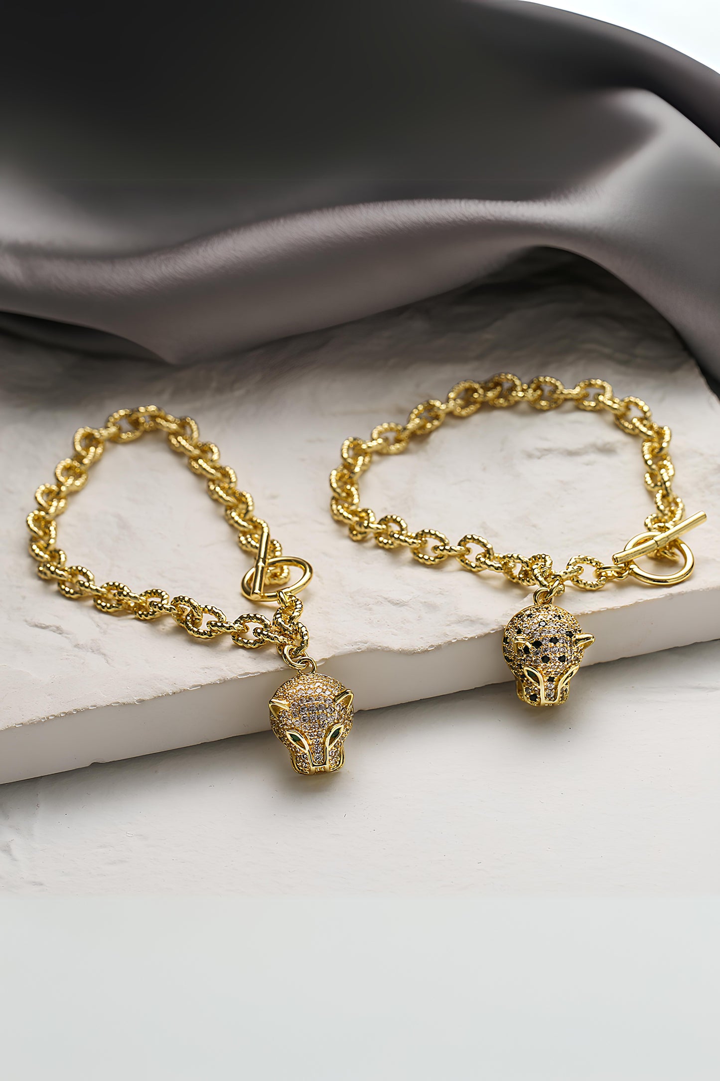 Diamond Leopard Pendant Bracelet