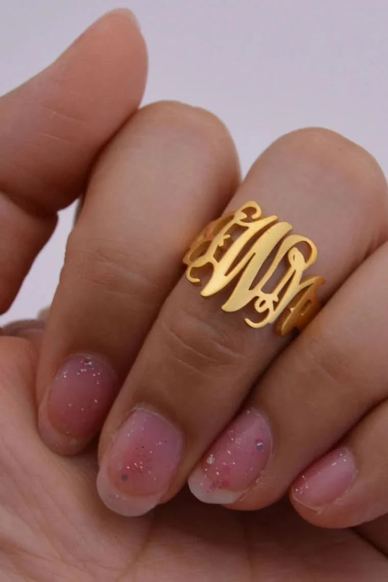 Gothic Name Ring