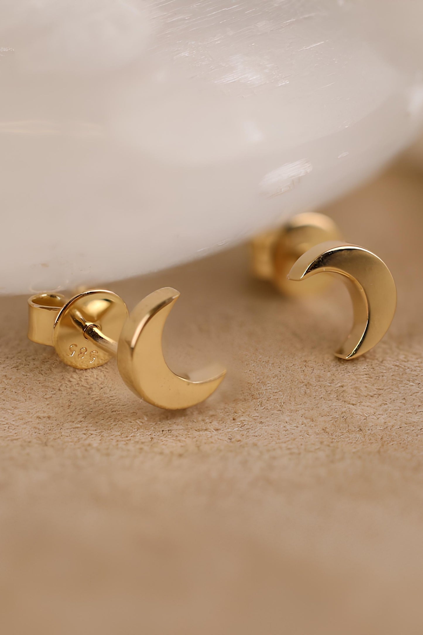 Moon Studs Earring