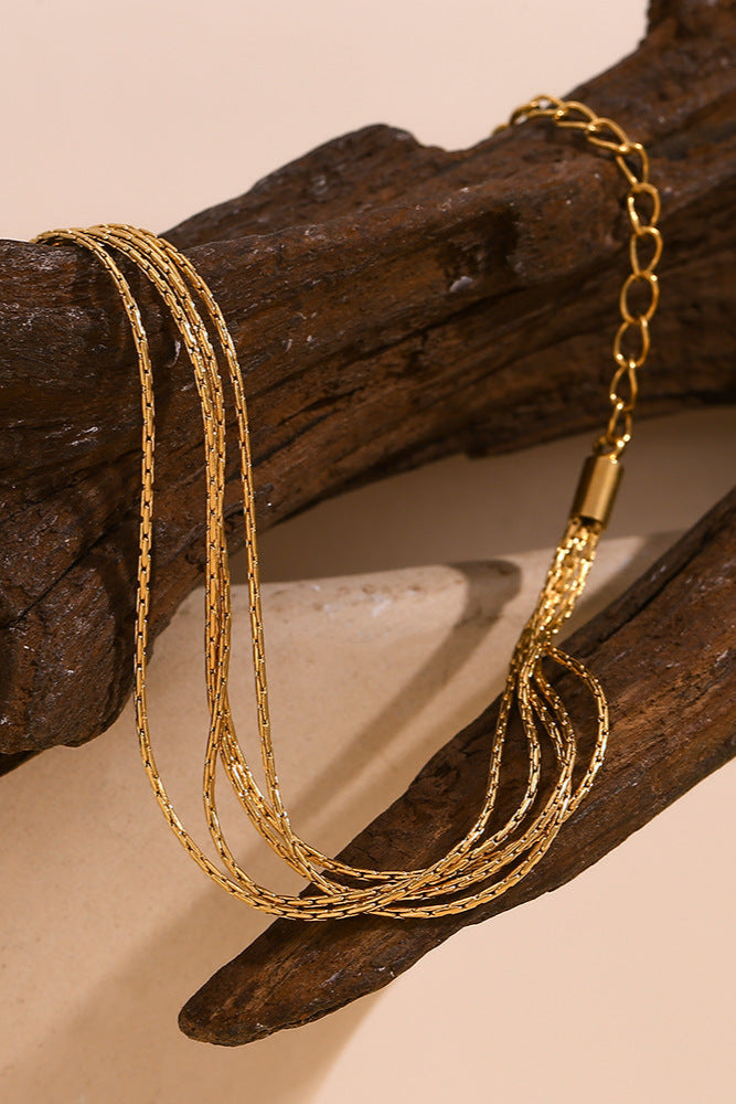 Overlapping tassel necklace