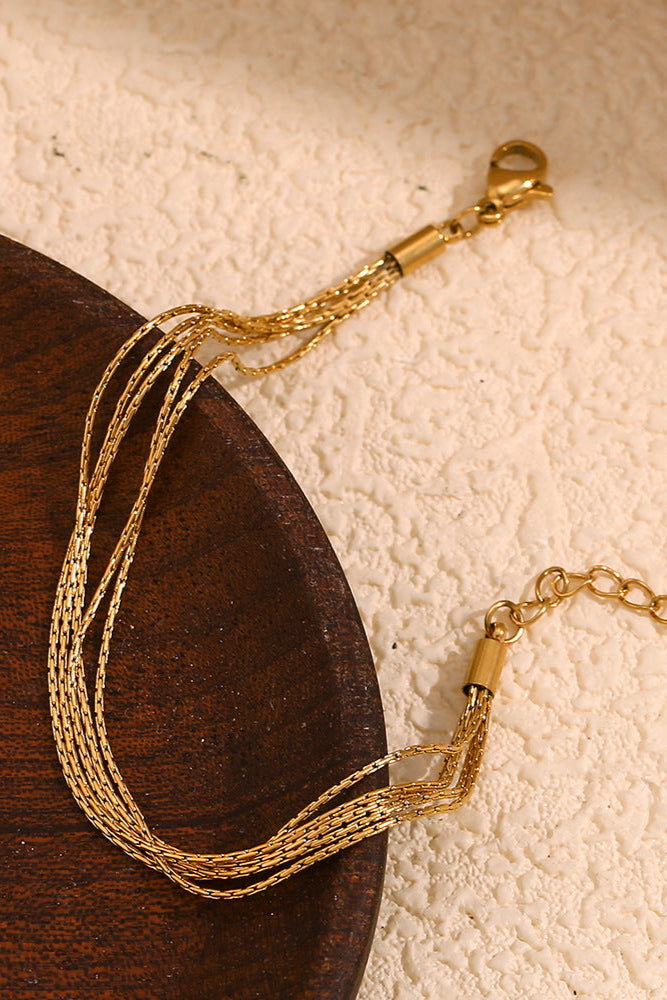 Overlapping tassel necklace