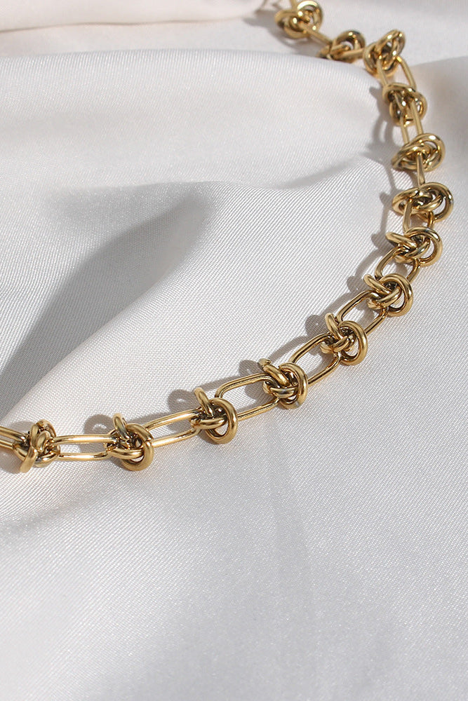 Rope Knot Chain Necklace