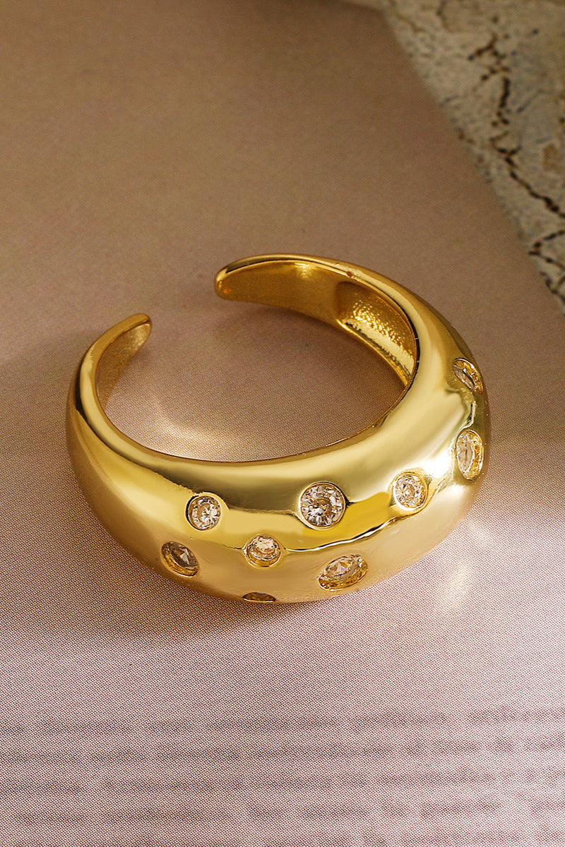 Switch Diamond Arc Ring