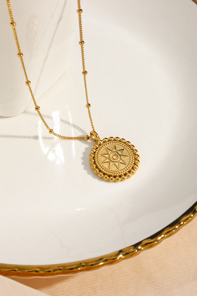Vintage Star Disc Pendant Necklace