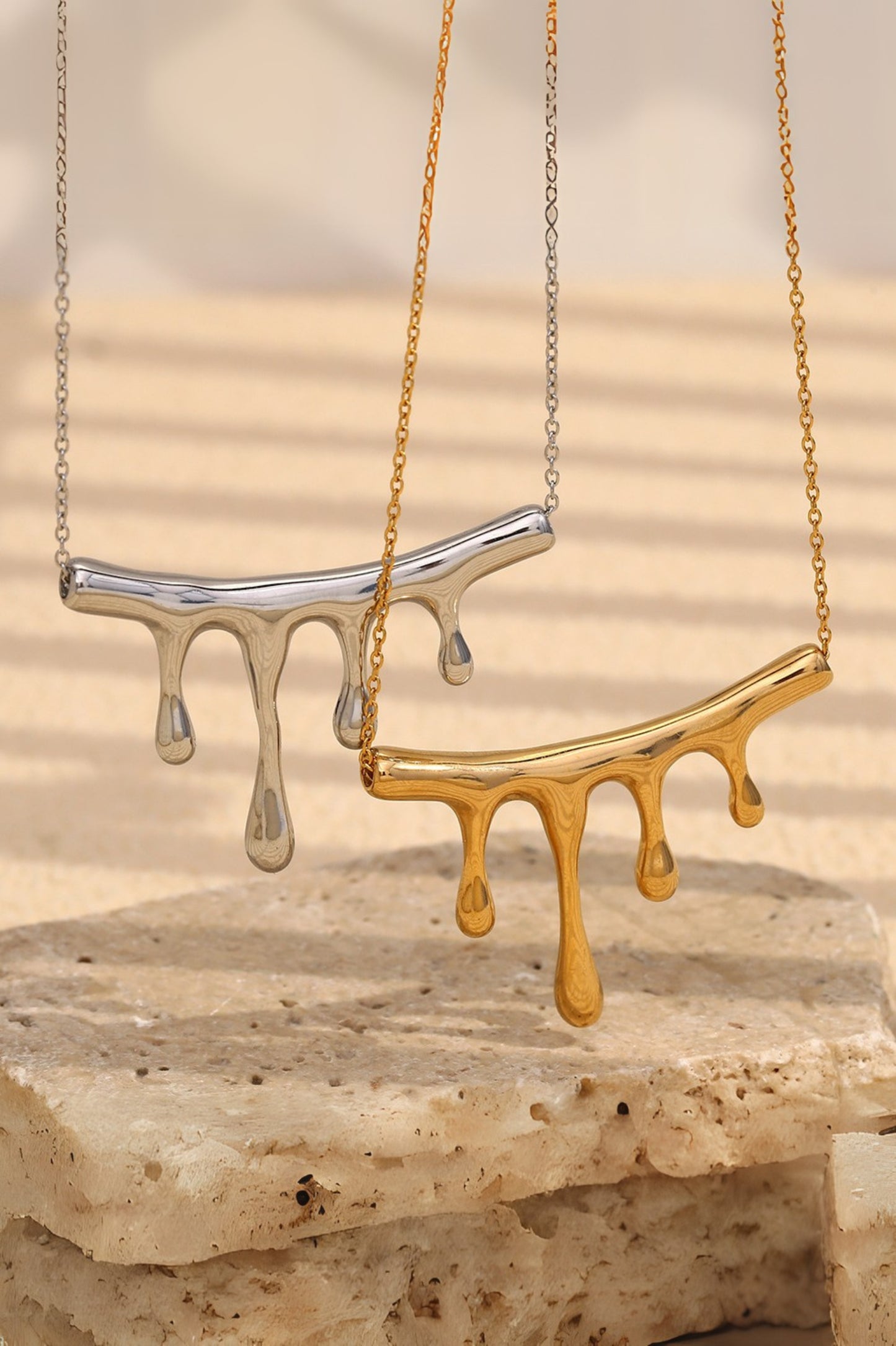 Waterfall pendant necklace