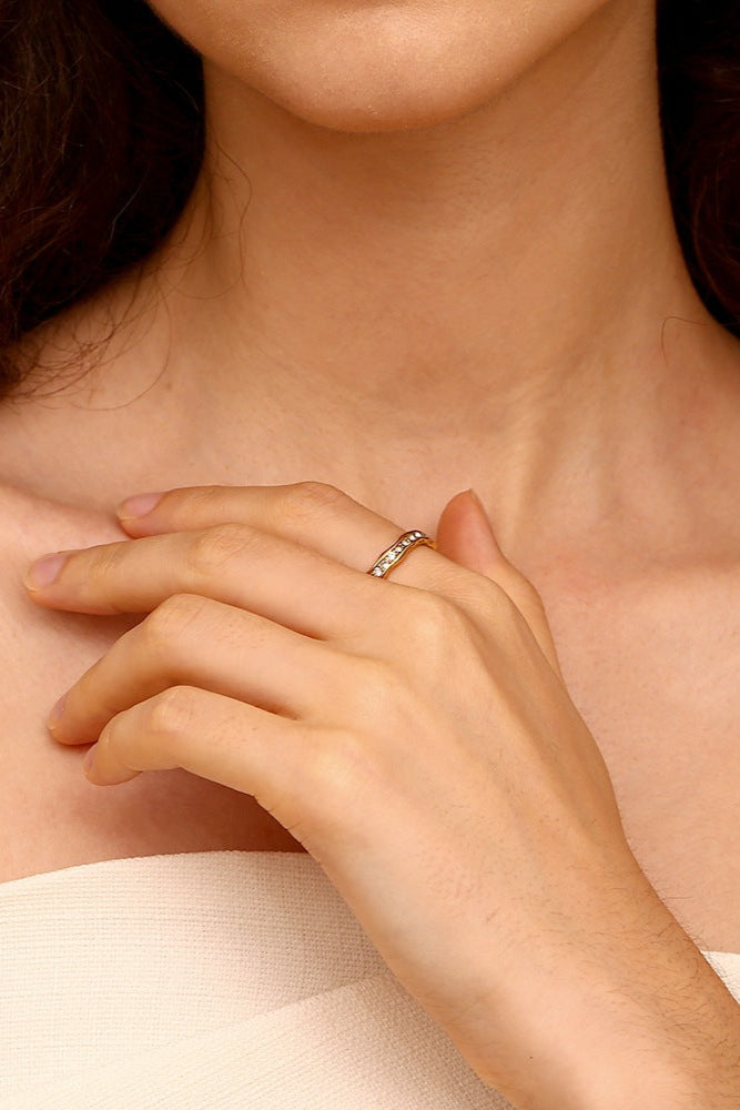 Wave Pattern Full Diamond Ring