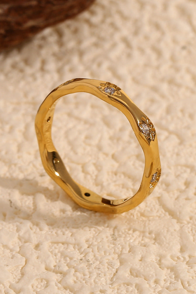 Wavy Eight-Pointed Star Stacking Ring
