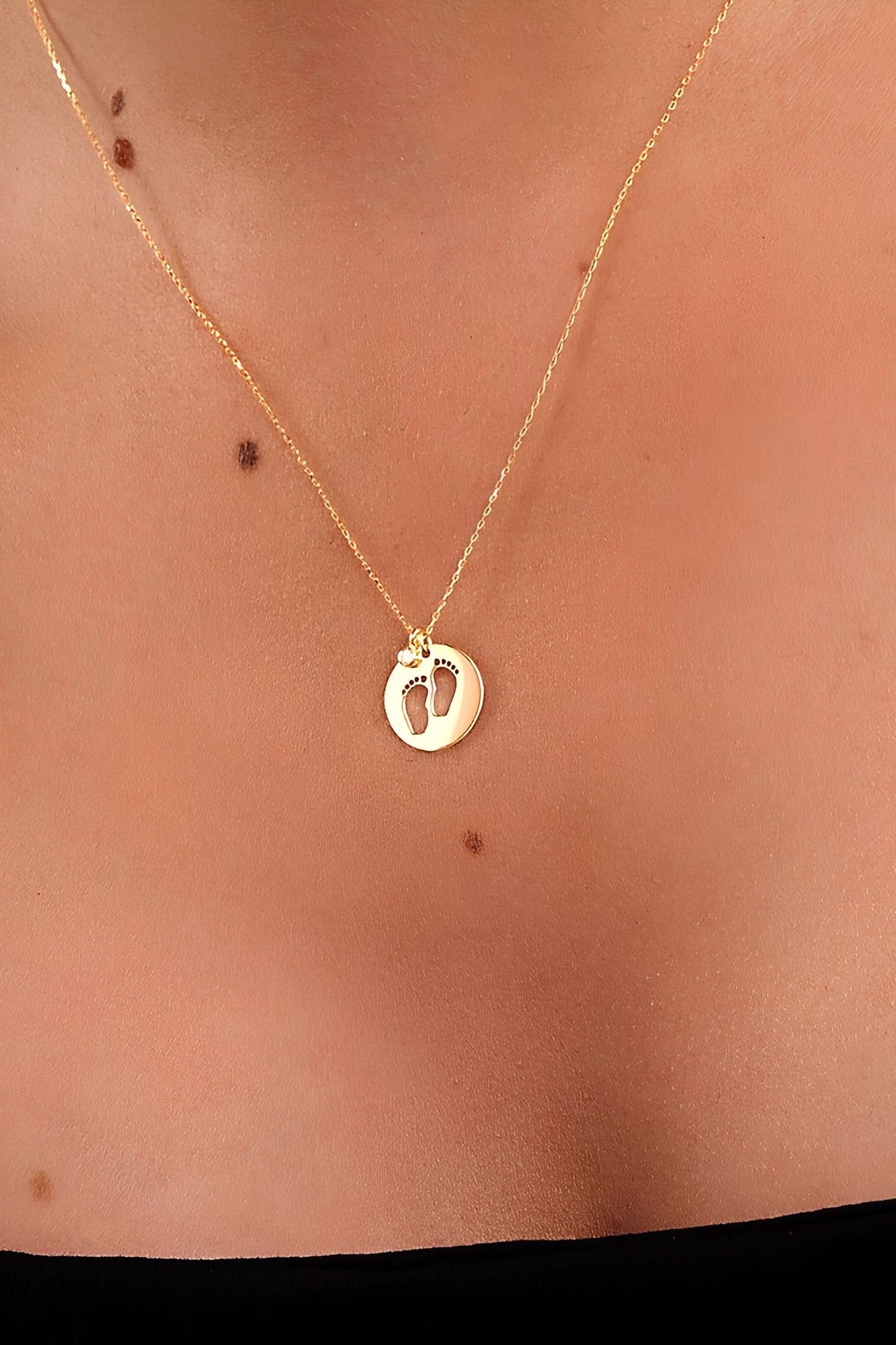 Kids Name Foot Necklace