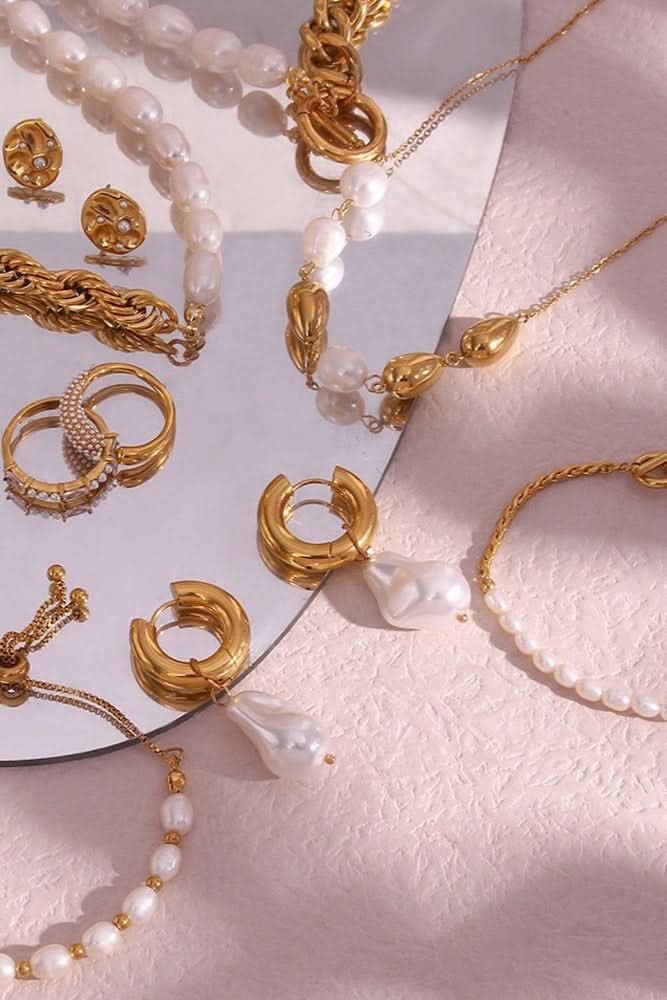 Pearl Fresh two tone Necklace