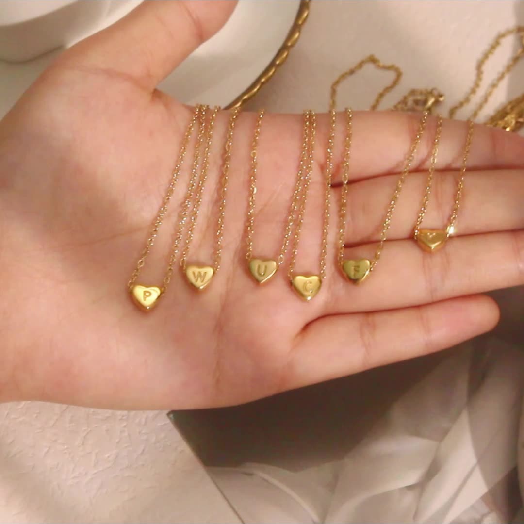 Heart Shape Initial Name Necklace A