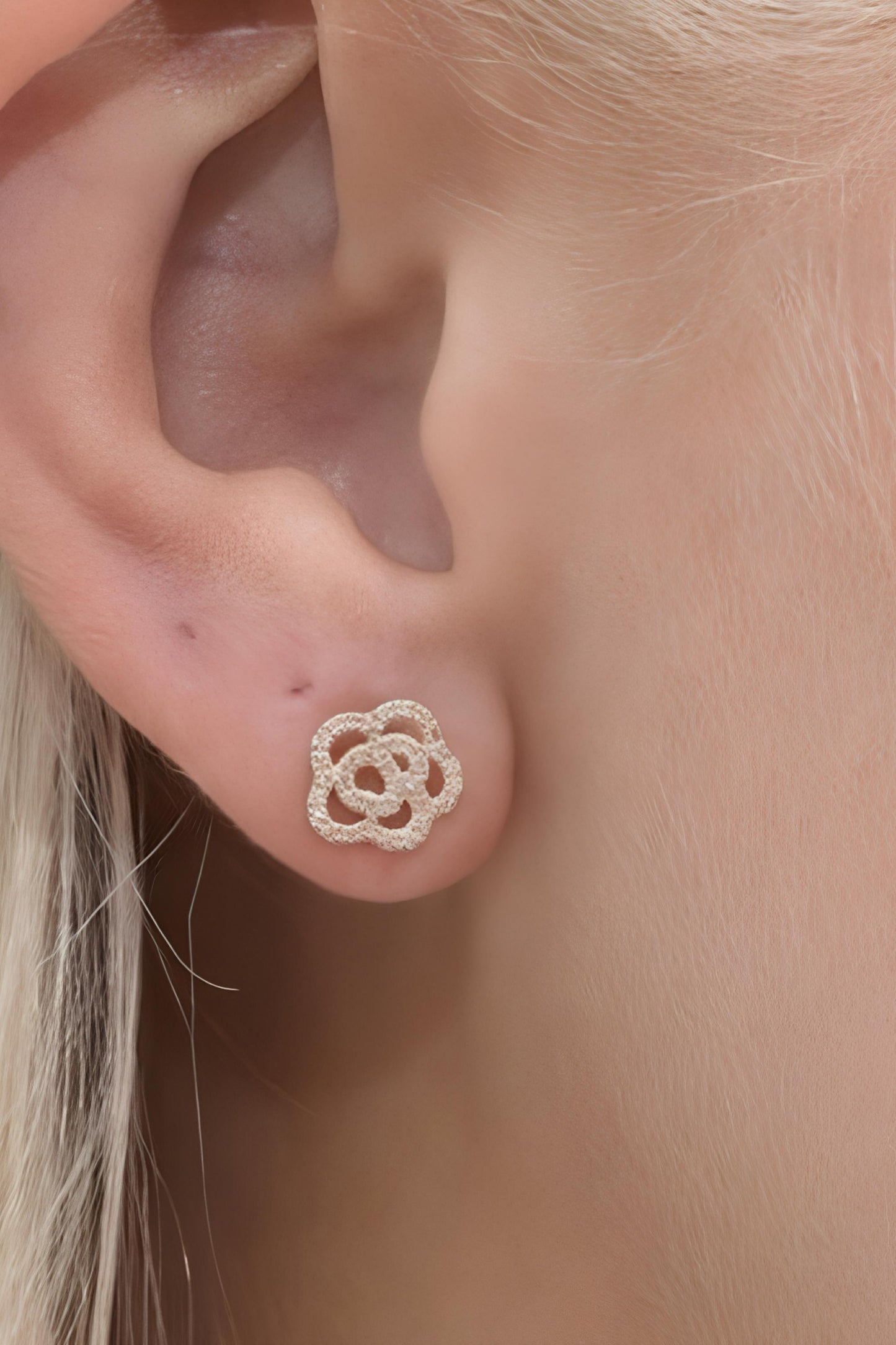 14k Diamond Flower Stud Earrings