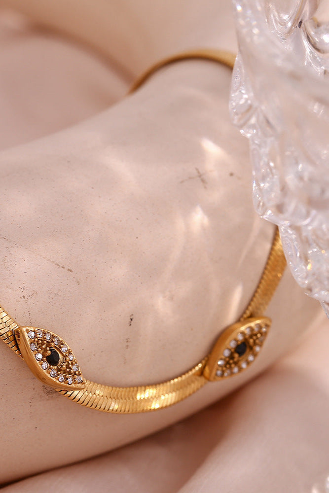Black - eyed Blade Chain Seeing Eye Necklace
