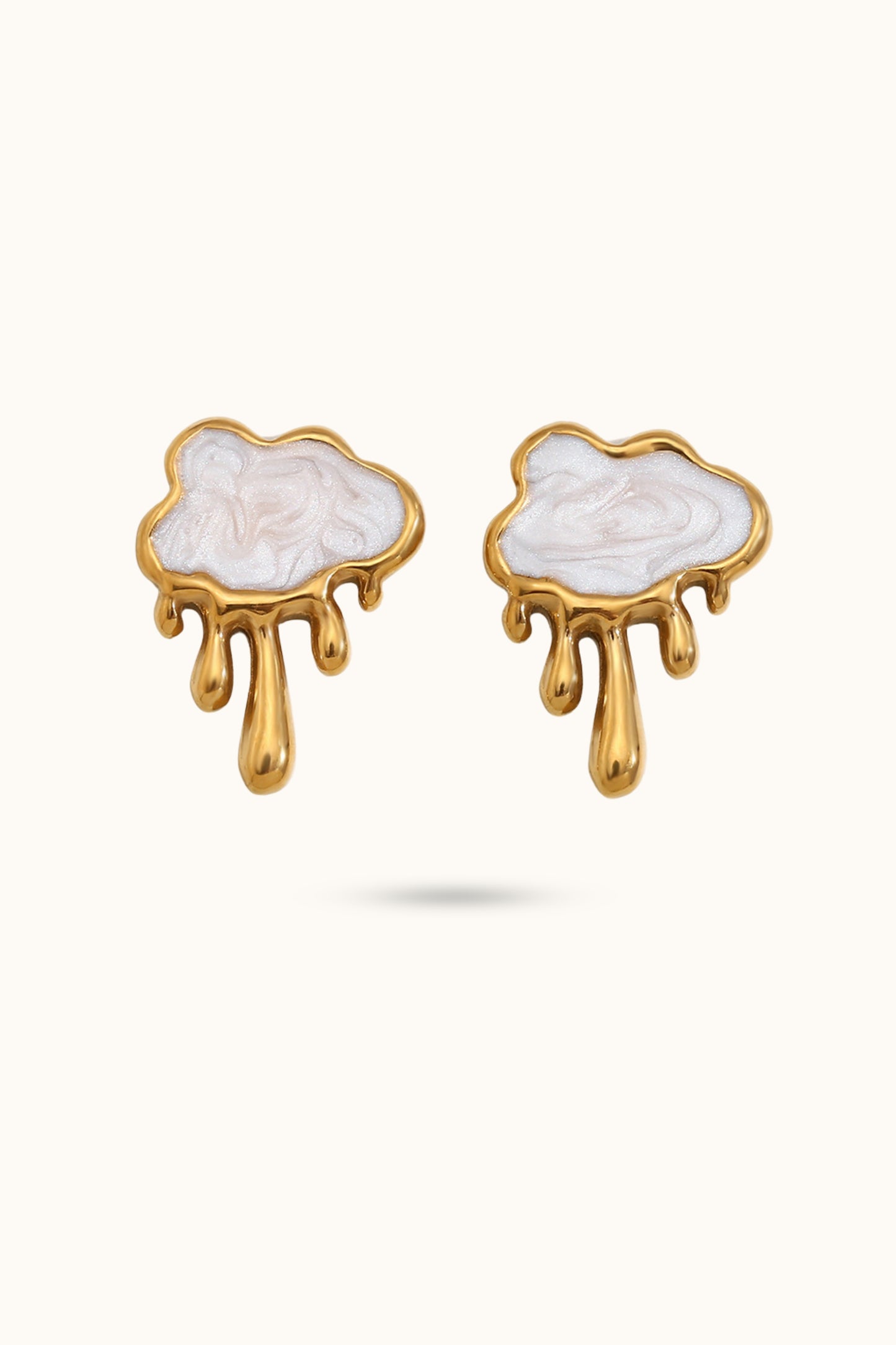 Cloud Tassel Pearl Pendant Earring