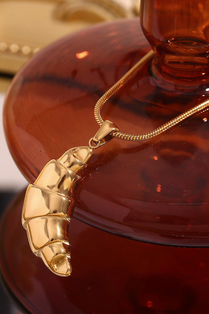 Croissant pendant necklace