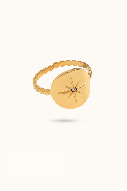 Eight-pointed star ring