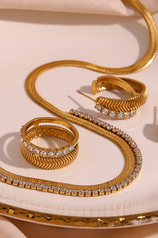 Inlaid Fishbone Pattern Spliced Necklace