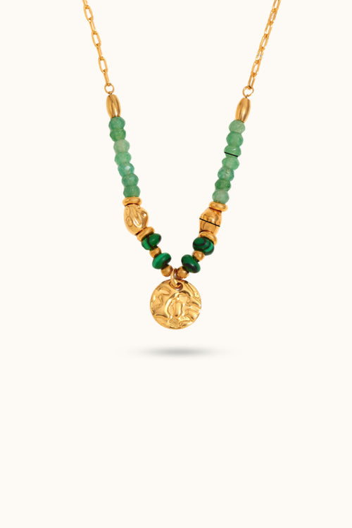 Jadeite beaded pendant necklace