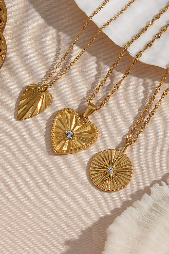 Leaf pattern Sunshine pendant necklace