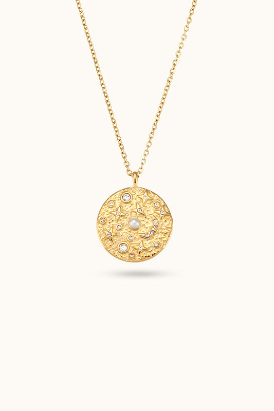 Pearl Star Round Pendant Necklace