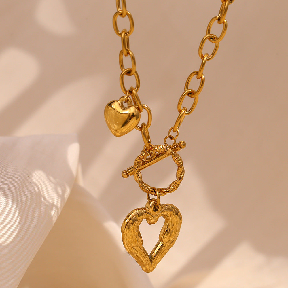 Wings and Heart-shaped Necklace