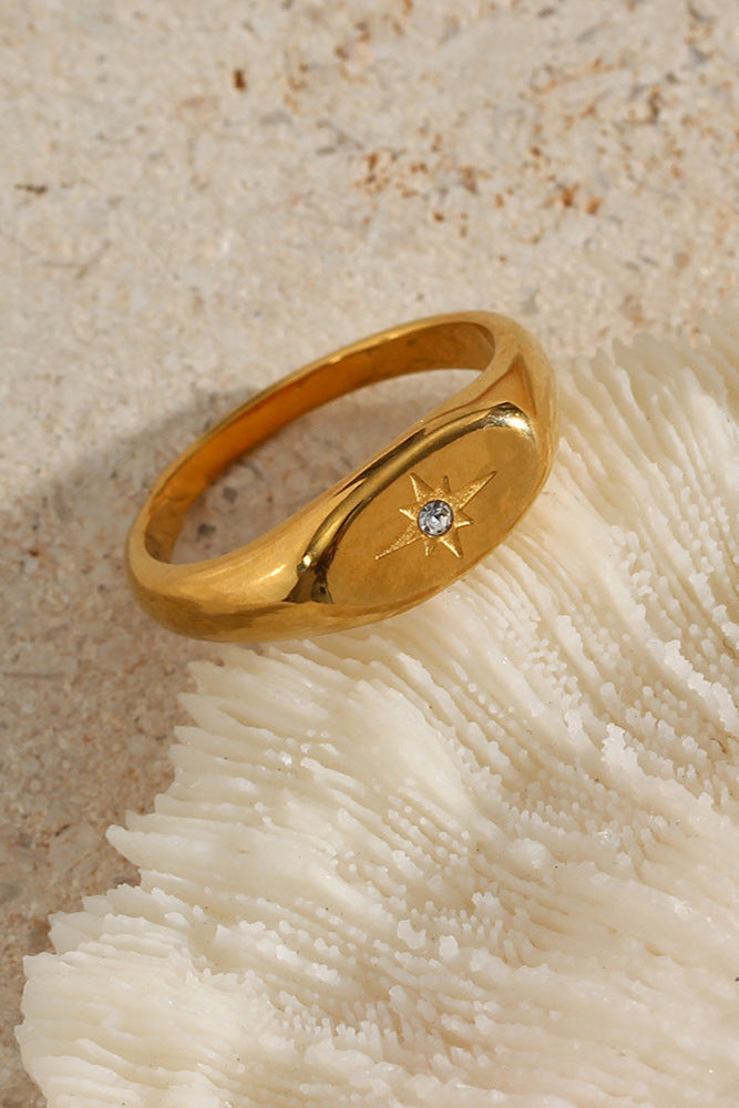 Oval Star Diamond Ring
